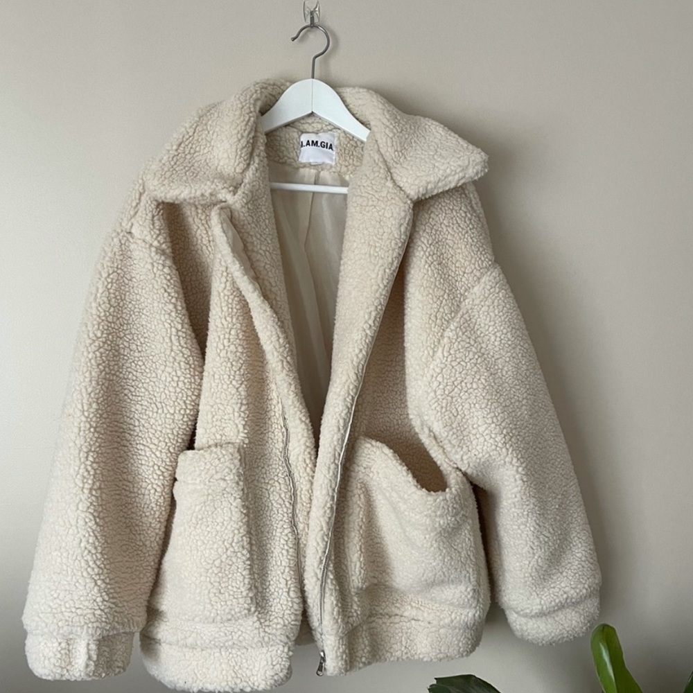 I Am GIA pixie coat